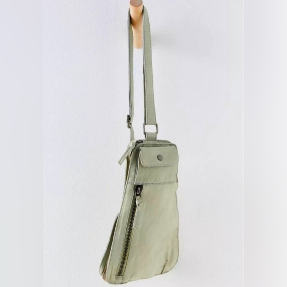FREE PEOPLE Jagger Leather Sling